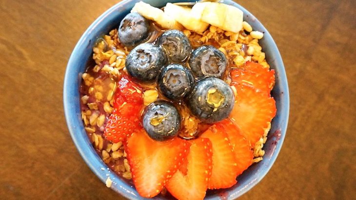 ハワイのブルーツリーカフェで食べたアサイボウルが過去一だった Blue Tree Cafe Lia ハワイのブルーツリーカフェで食べたアサイボウルが過去一だった Blue Tree Cafe Lia